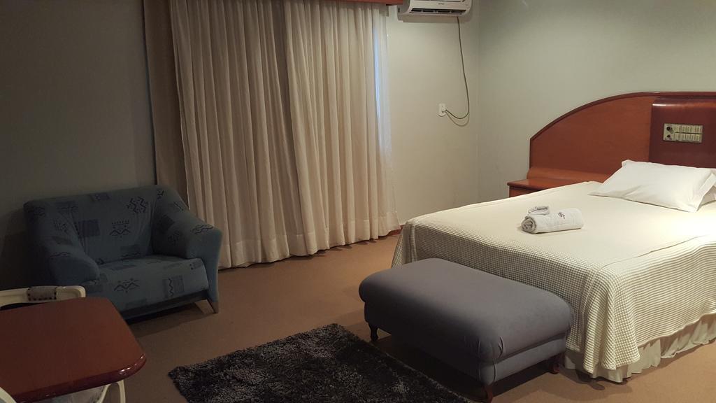 Cristal Executive Hotel Francisco Beltrão Oda fotoğraf